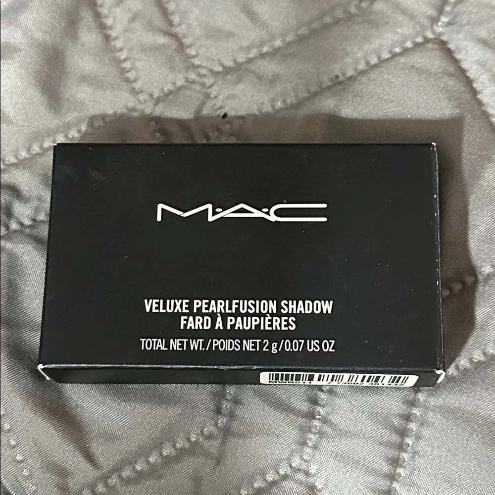 MAC Veluxe Pearlfusion Shadow - Cool Companions